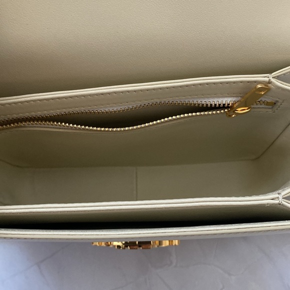 CELINE TRIOMPHE TEEN LAMB SKIN - Picture 4 of 6